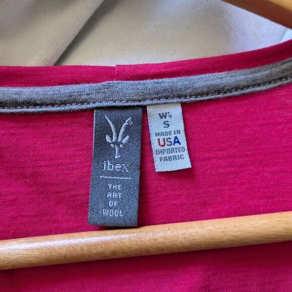 Ibex Pink Shirt Short Sleeve Shirt Merino Wool Tshirt Tee Small - Picture 3 of 7